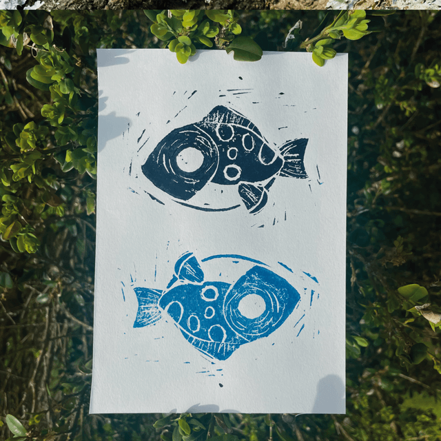 Linogravure "Poisson Noir - Bleue"